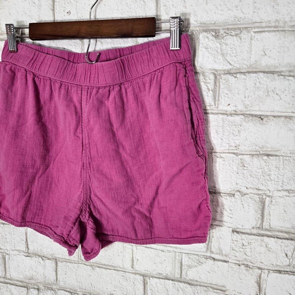 Universal Thread comfy shorts - Picture 2 of 11
